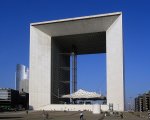 La_Grande_Arche_de_la_Défense.jpg
